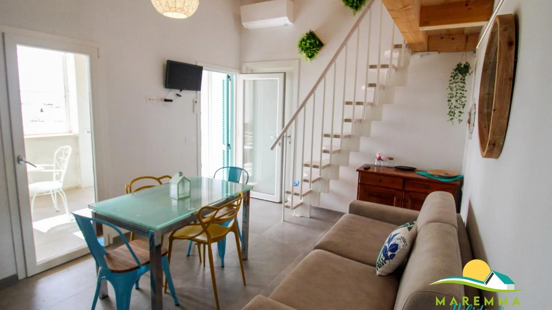 Acquamarina B&Beach 폴로니카